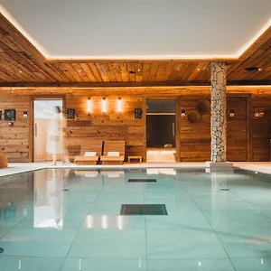 Hotel Lodji &