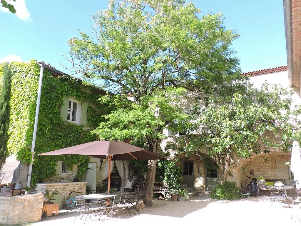 La Flor Azul Bed & Breakfast Grospierres 2*,