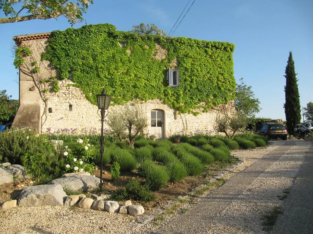 La Flor Azul Bed & Breakfast Grospierres