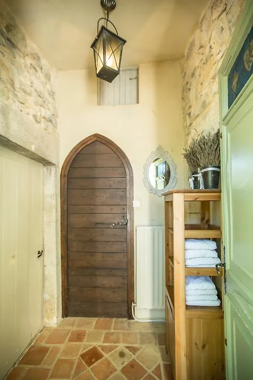La Flor Azul Bed & Breakfast Grospierres France